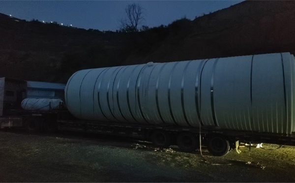 麦积圆桶运输途中