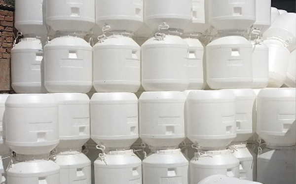 麦积塑料桶耐化学腐蚀性能选择指南
