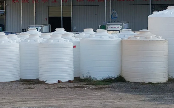 现代物流储存的基石：麦积塑料桶批发采购决策与行业应用全景解析